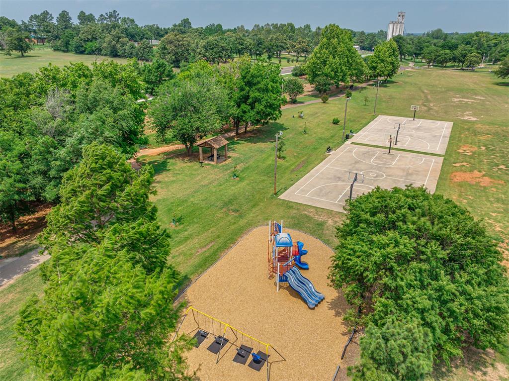 20810 Silver Street Property Photo 45