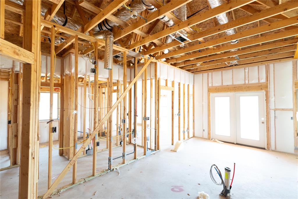 8324 Hazelwood Way Property Photo 6