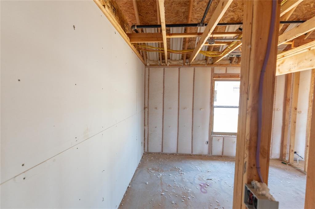 8324 Hazelwood Way Property Photo 11