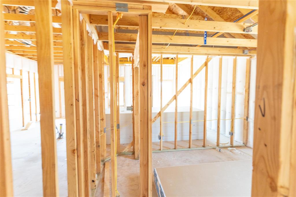 8324 Hazelwood Way Property Photo 13
