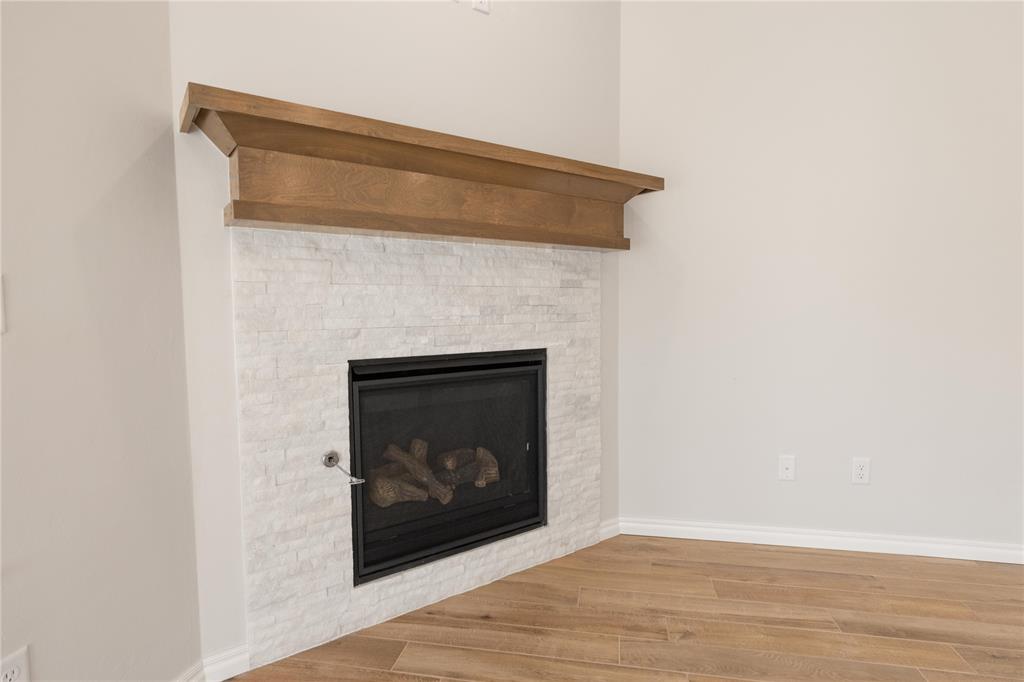 8316 Hazelwood Way Property Photo 9