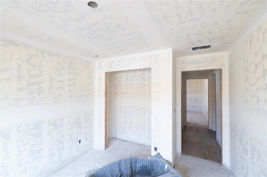 8316 Hazelwood Way Property Photo 10