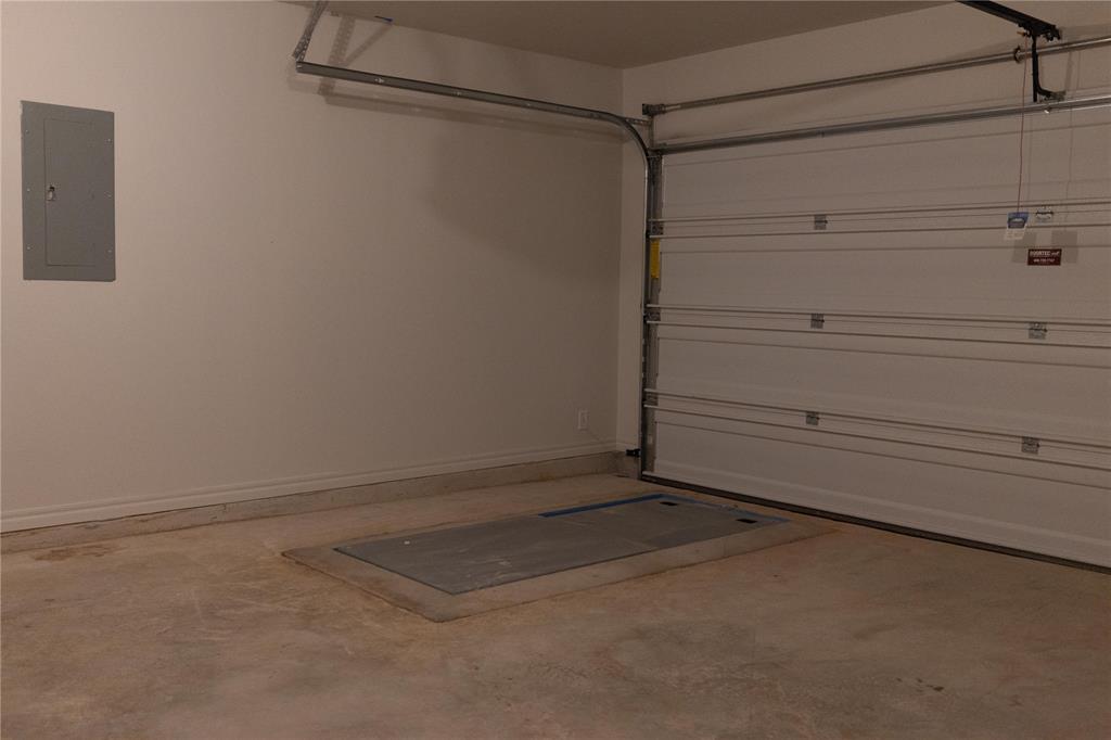 8316 Hazelwood Way Property Photo 25