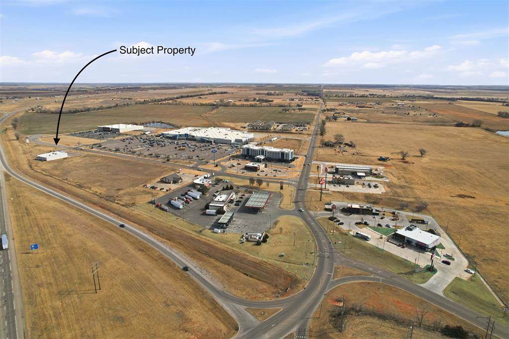 401 Regional Drive Property Photo 3