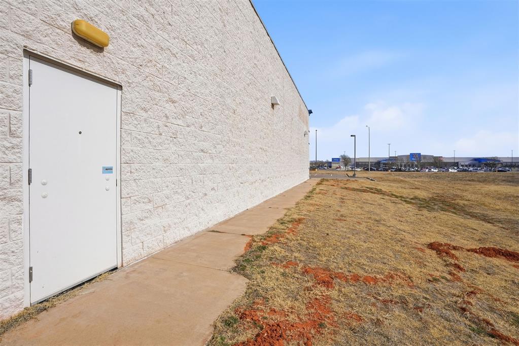 401 Regional Drive Property Photo 38