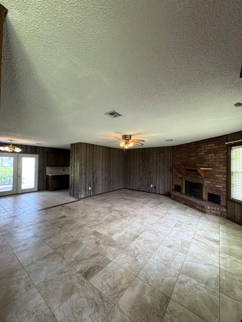 509 Mayfair Way Property Photo 4