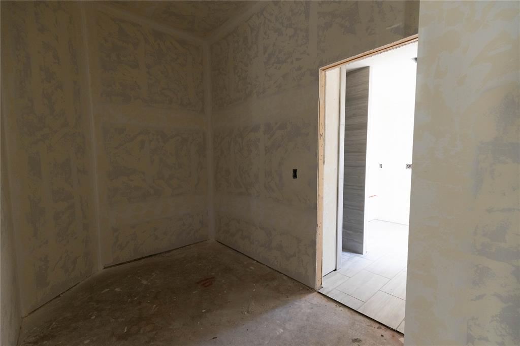 8804 Kate Crossing Property Photo 8