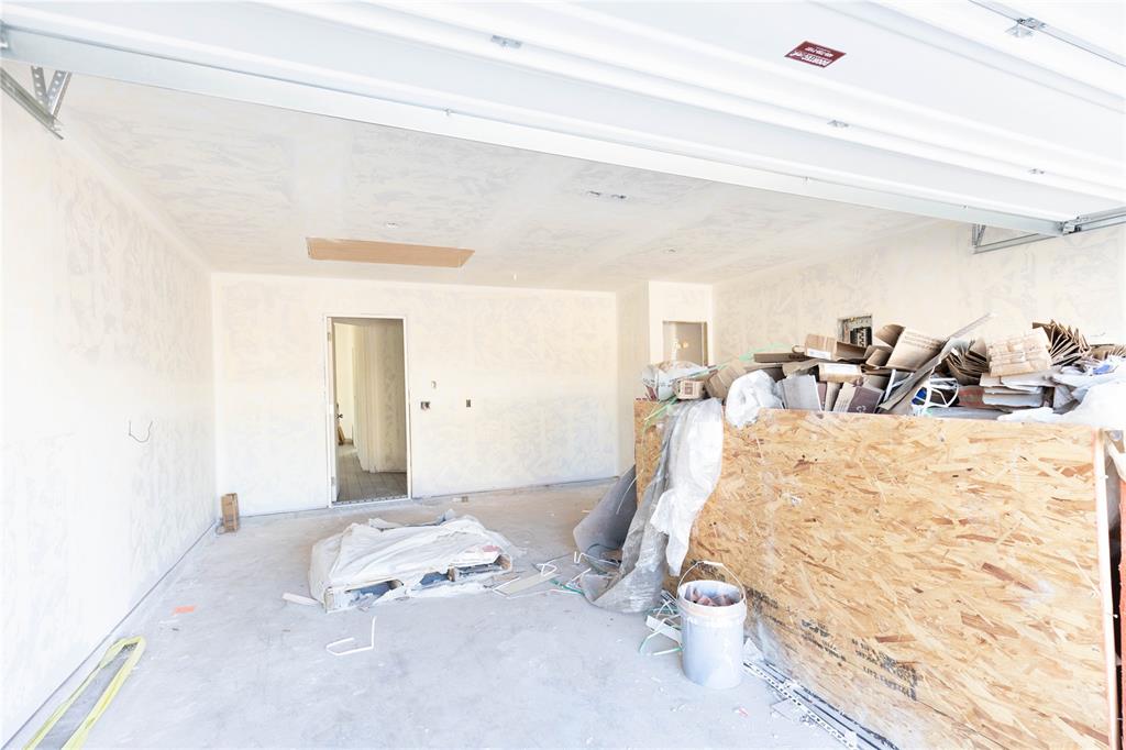 8804 Kate Crossing Property Photo 15