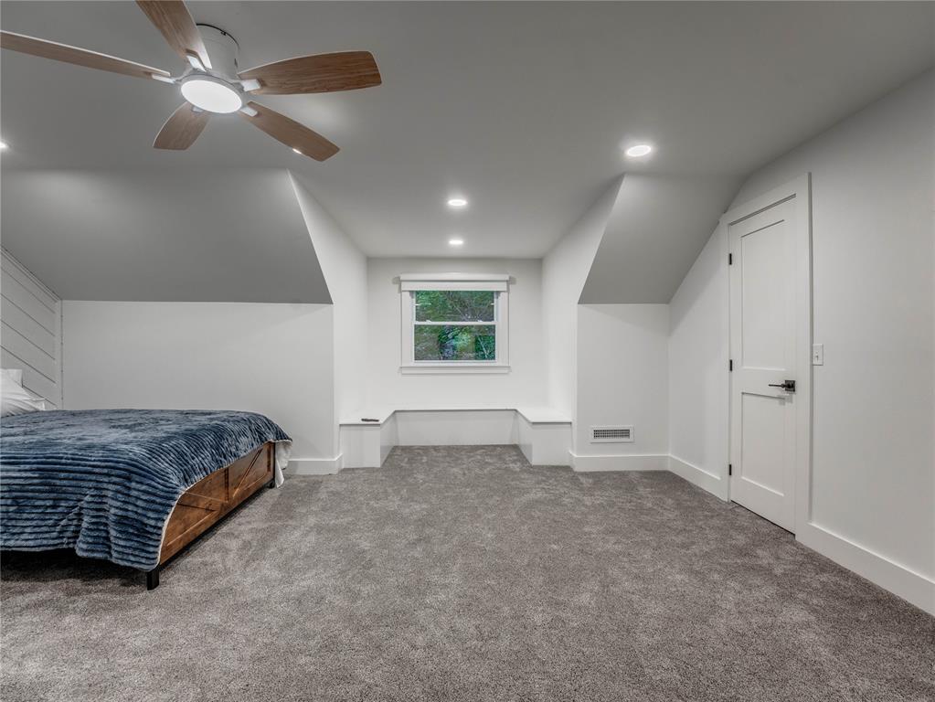 560 N 4395 Property Photo 46