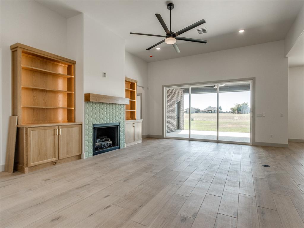 1113 Jaden Boulevard Property Photo 11