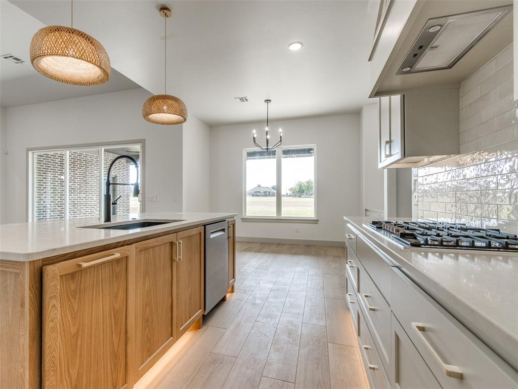 1113 Jaden Boulevard Property Photo 18