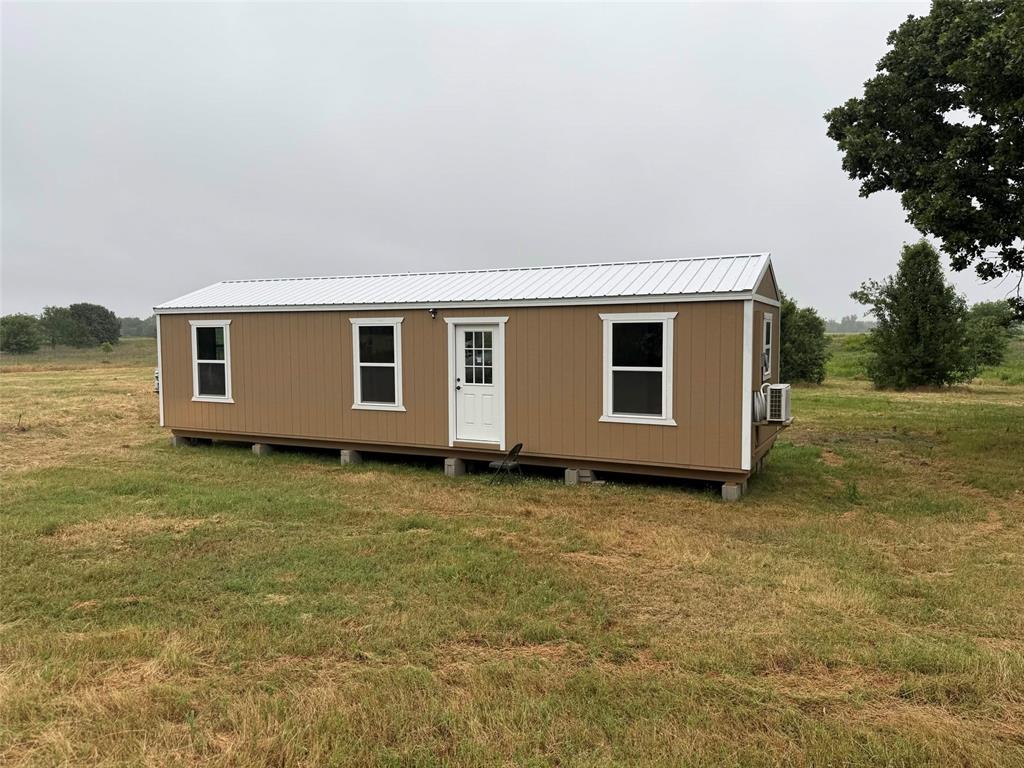 57842 Wolverine Avenue Property Photo 8