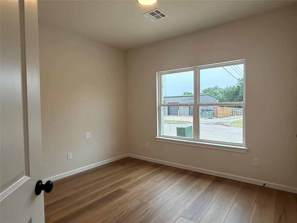 100 S. Walnut Street Property Photo 9