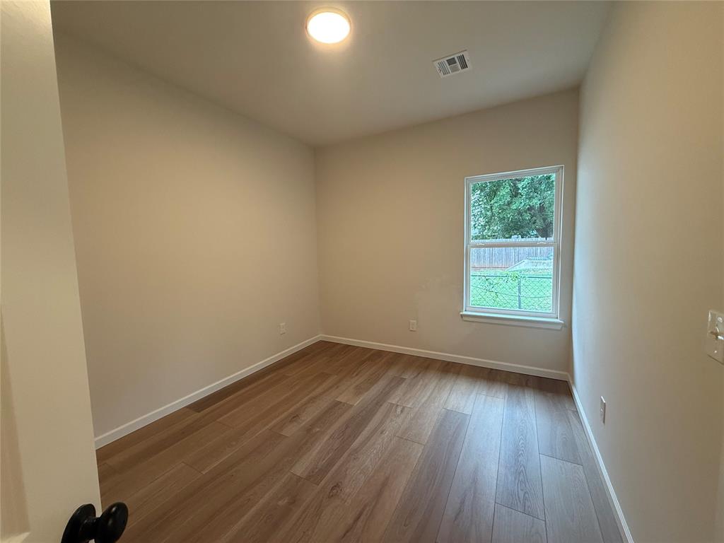 100 S. Walnut Street Property Photo 12