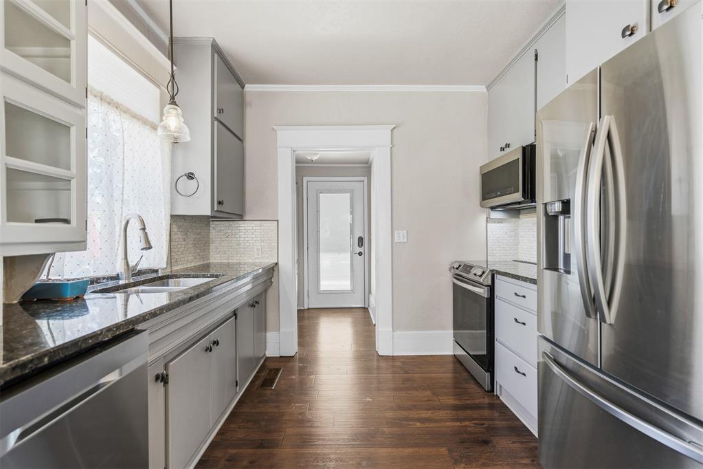 628 N Walnut Street Property Photo 17