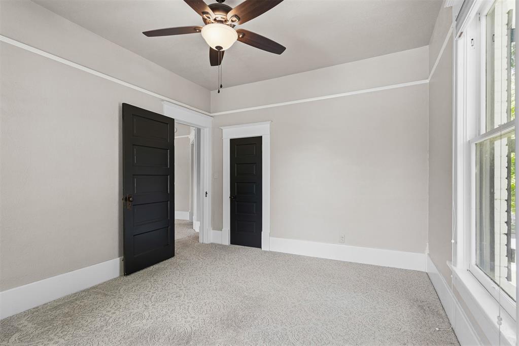 628 N Walnut Street Property Photo 25