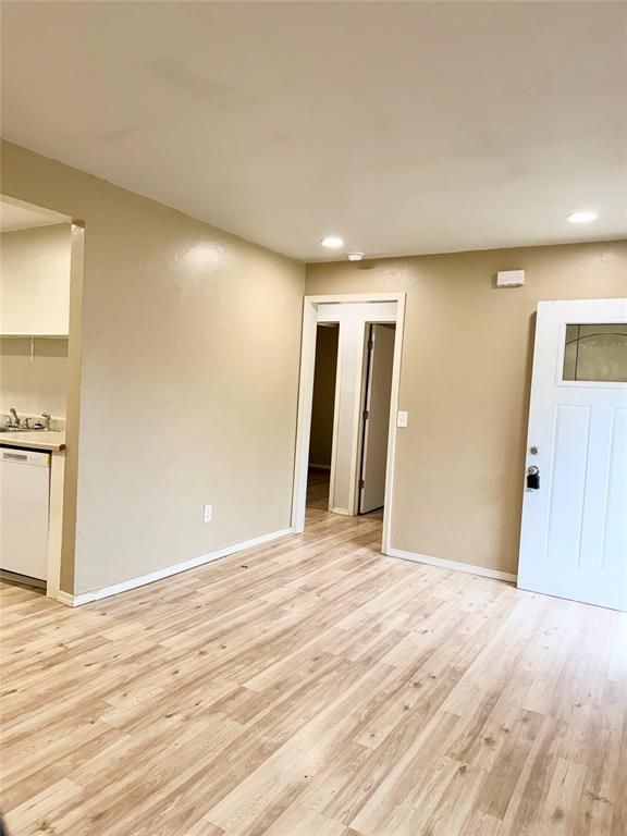4131 Cunningham Drive Property Photo 4