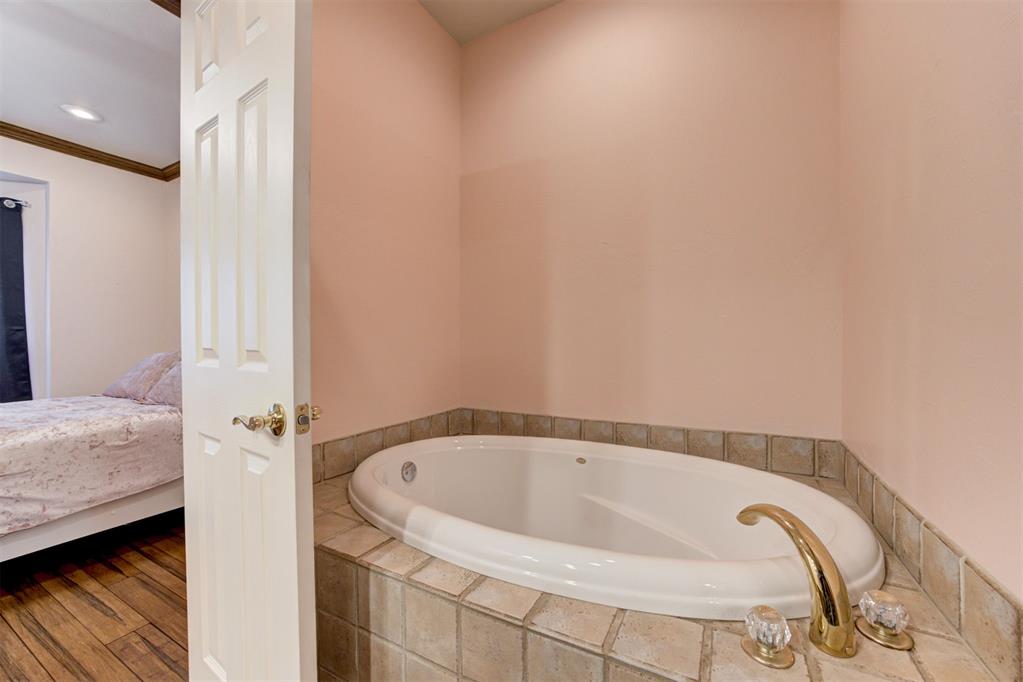 68 Stonegate Drive Property Photo 31
