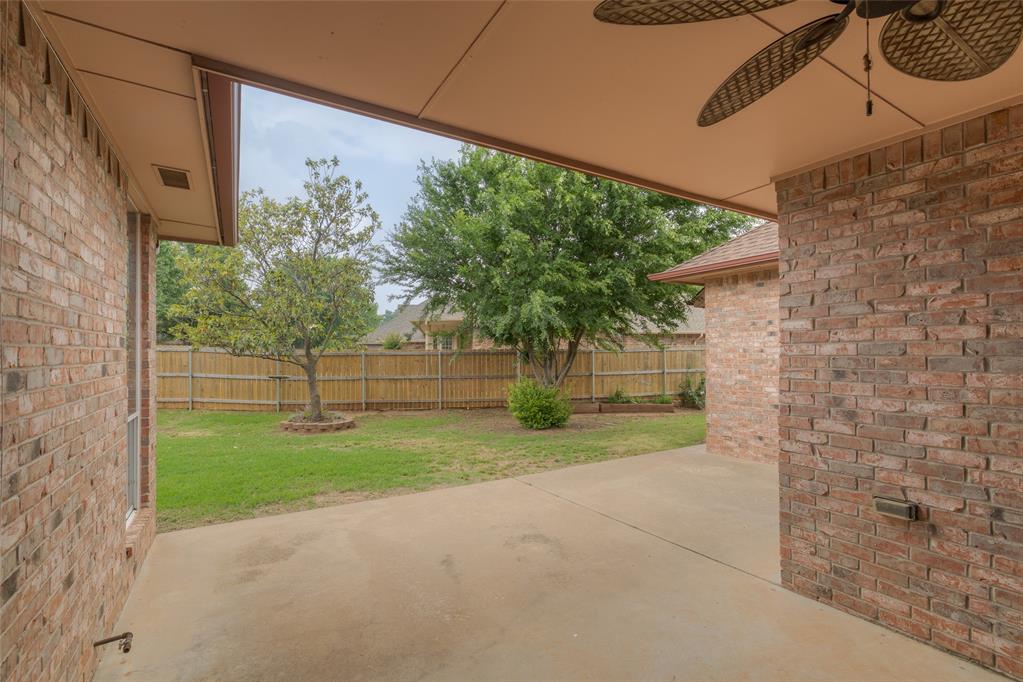 19825 Corral Place Property Photo 45
