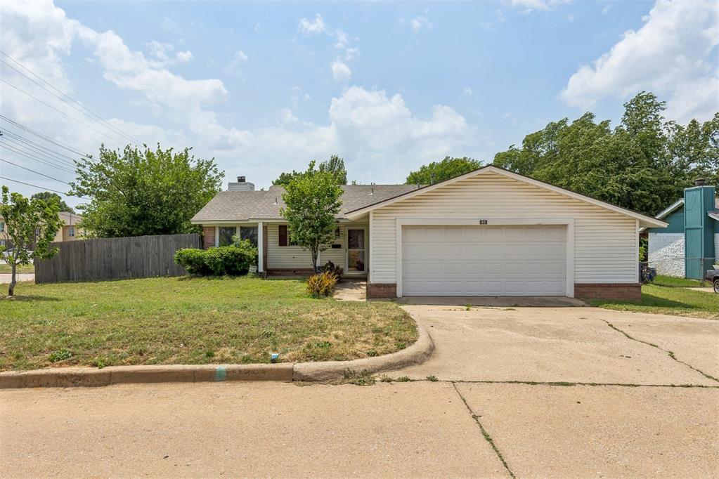 830 Douglas Drive Property Photo 1