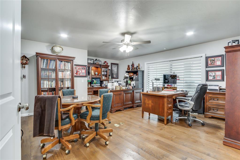 8100 Sunkist Lane Property Photo 23