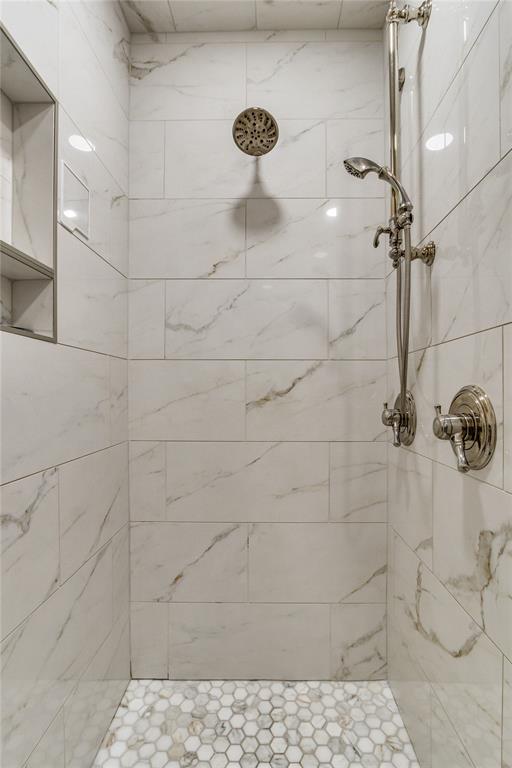 8100 Sunkist Lane Property Photo 32