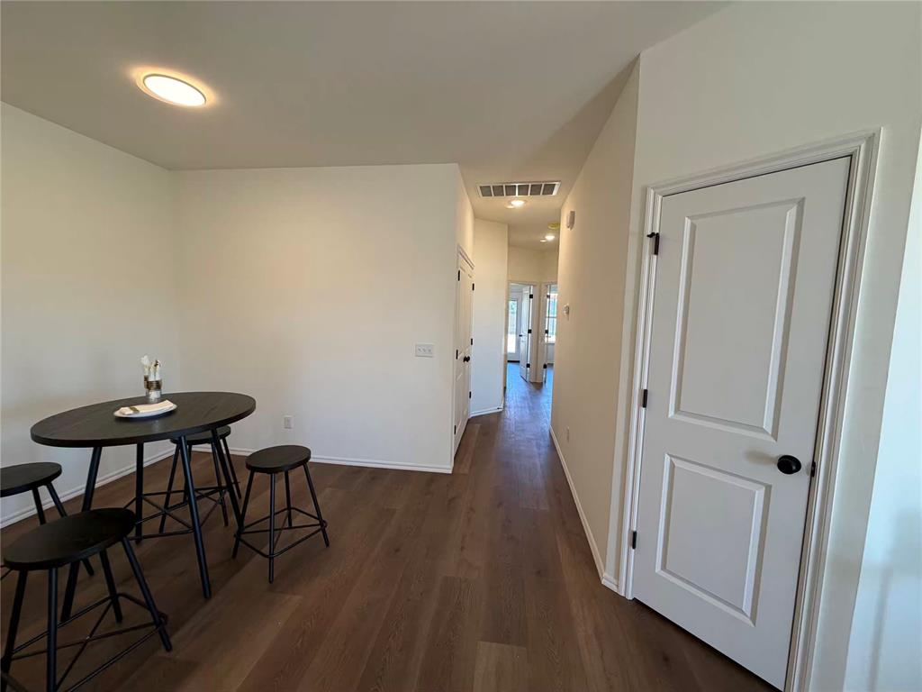 300 Liam Drive Property Photo 7