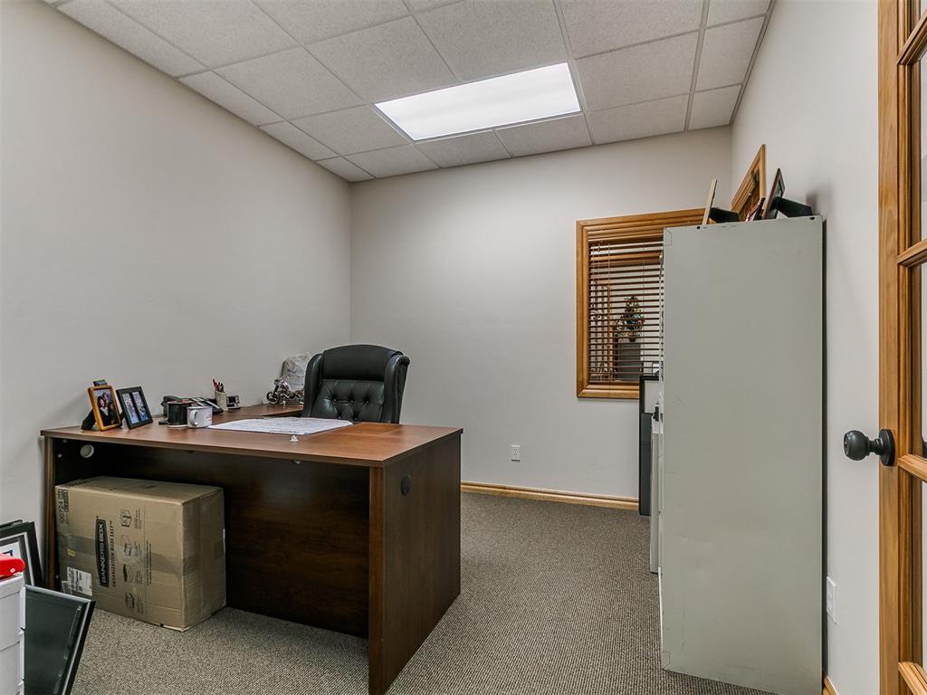 2332 N Interstate Drive Property Photo 27