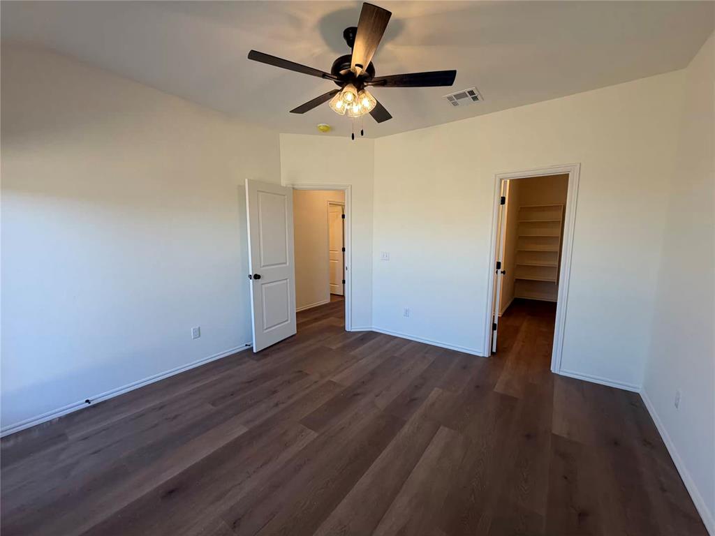 304 Aaran Way Property Photo 16