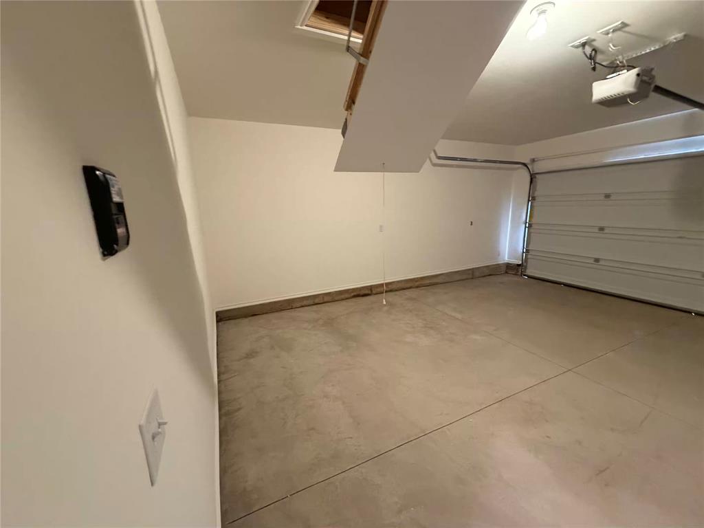 304 Aaran Way Property Photo 24