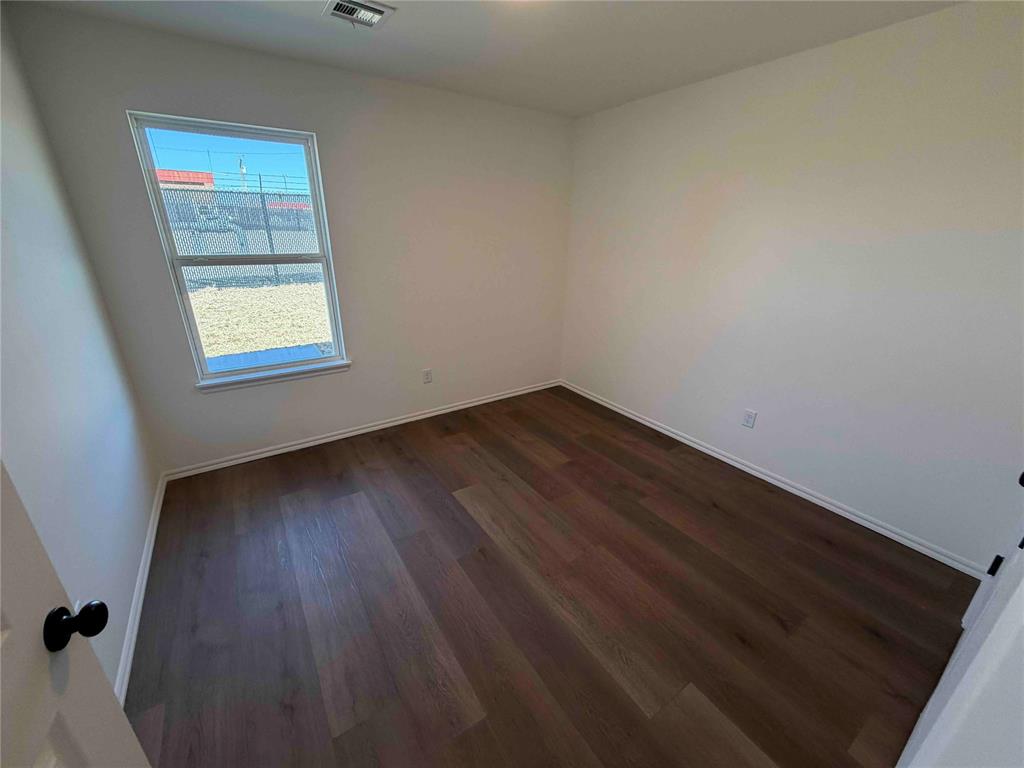 304 Liam Drive Property Photo 13