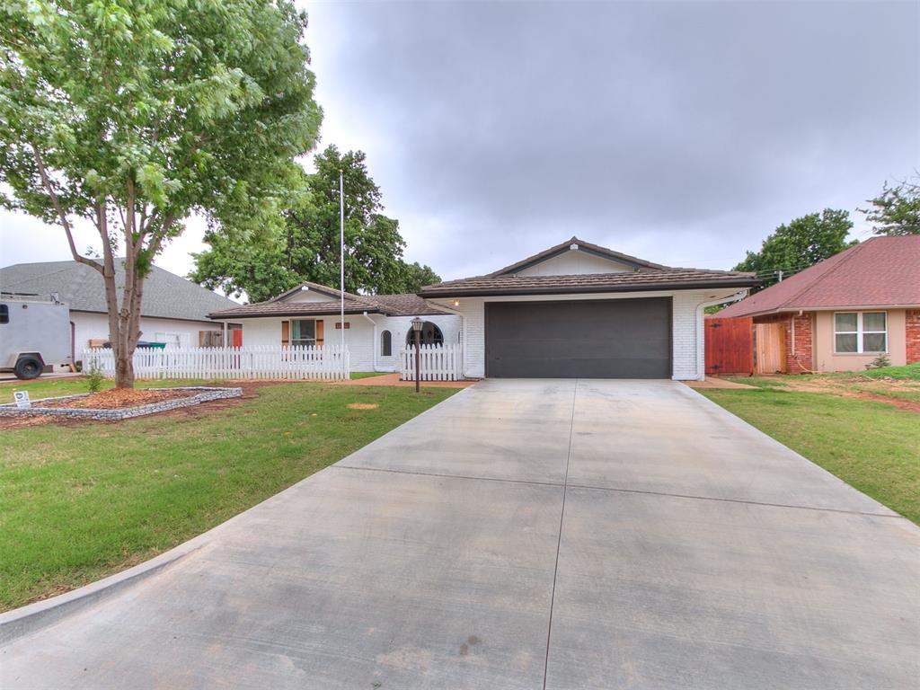 4812 Nw 74th Street Property Photo 1
