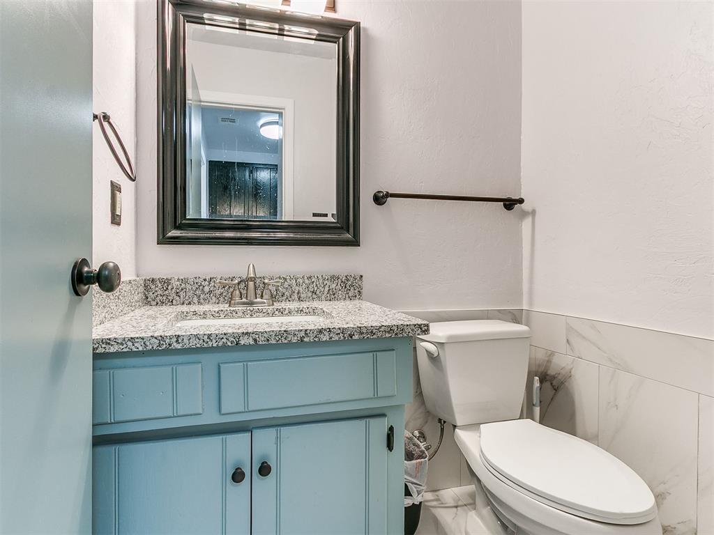 4812 Nw 74th Street Property Photo 14
