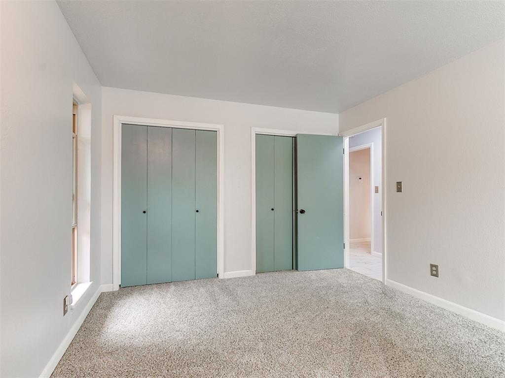 4812 Nw 74th Street Property Photo 16