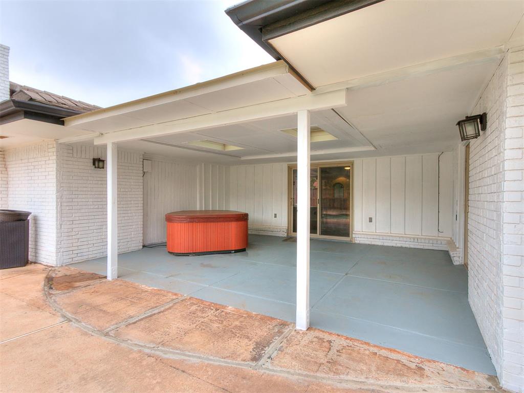 4812 Nw 74th Street Property Photo 30