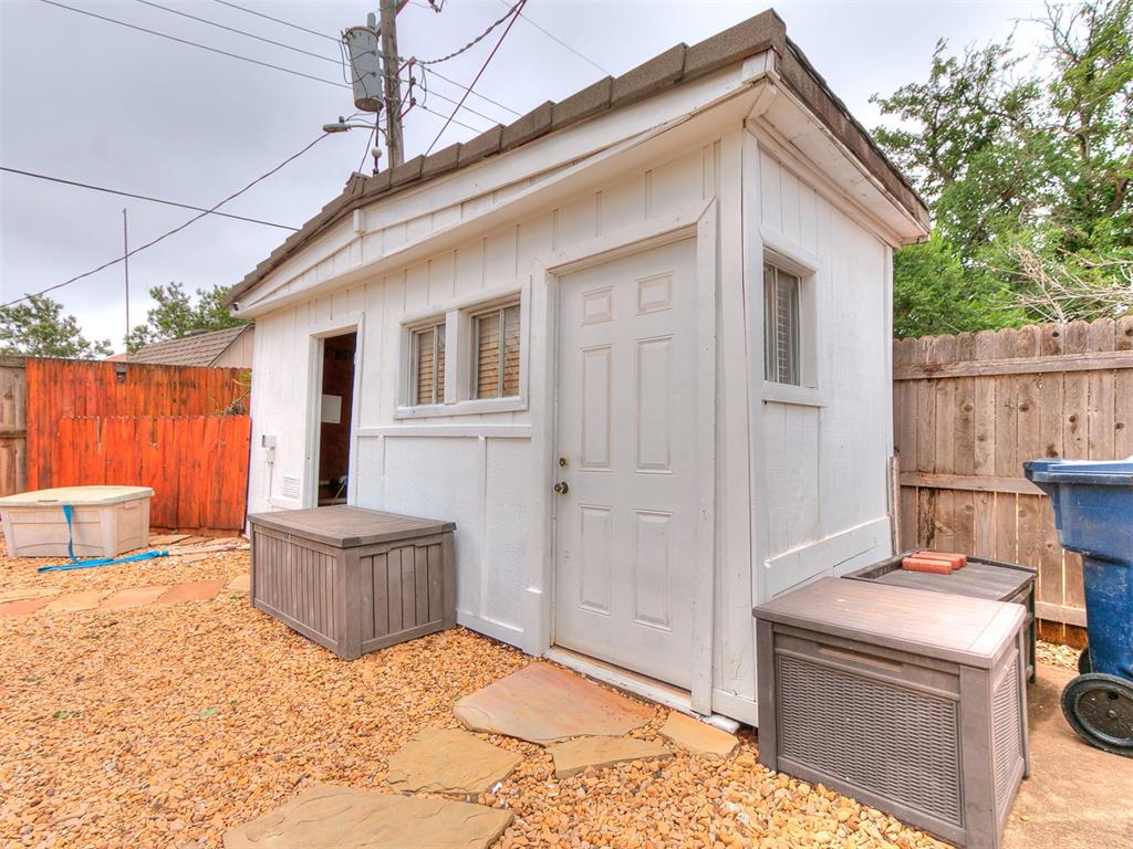 4812 Nw 74th Street Property Photo 33