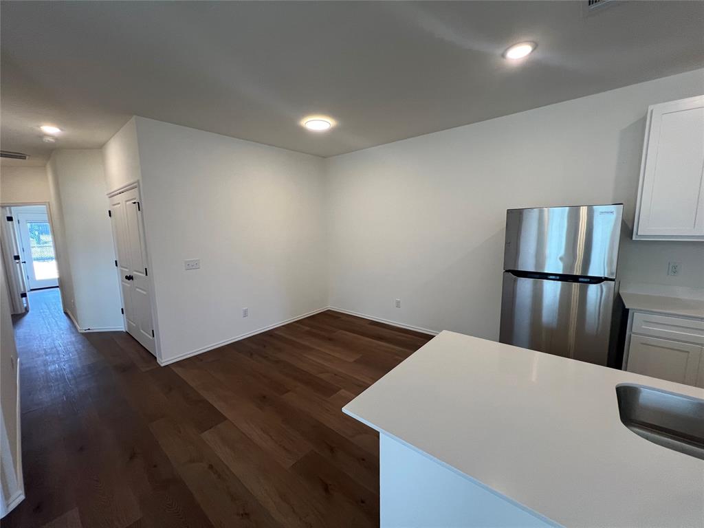 306 Liam Drive Property Photo 7