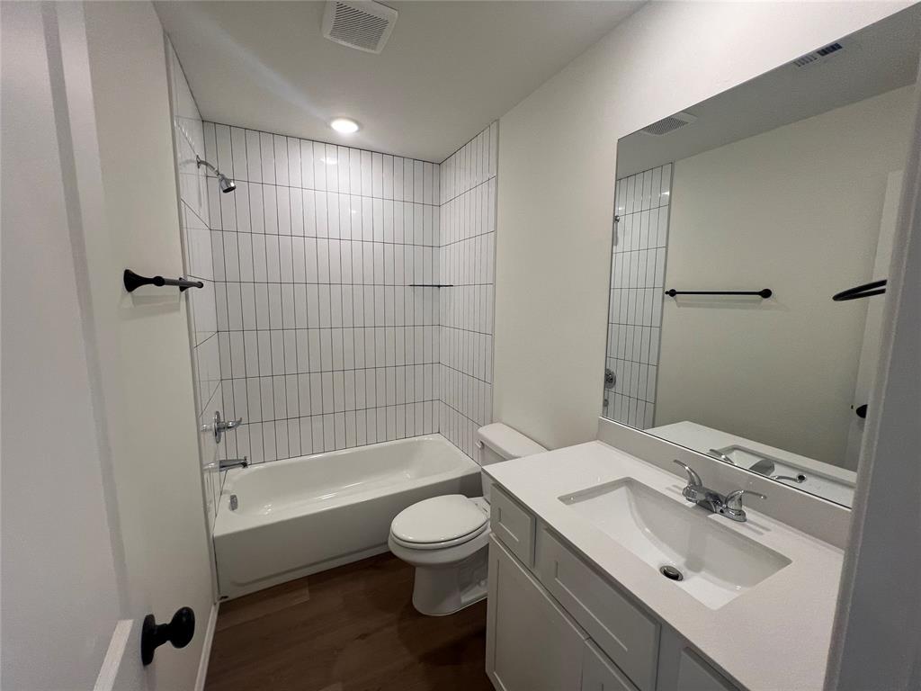 306 Liam Drive Property Photo 11