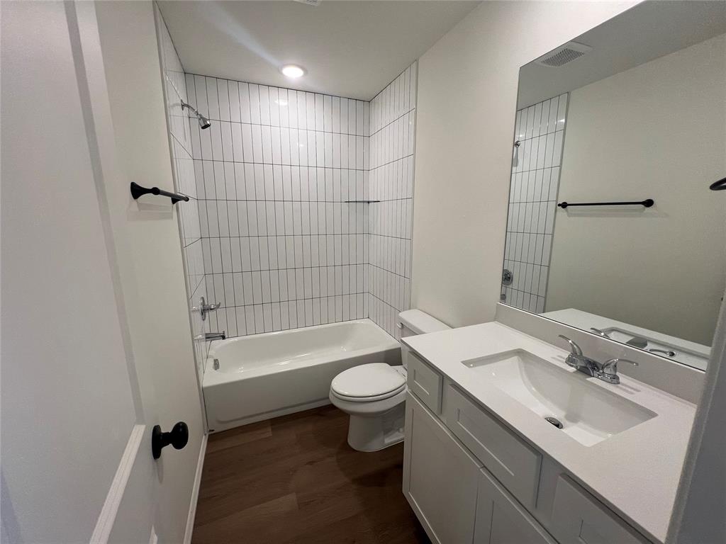 306 Liam Drive Property Photo 12