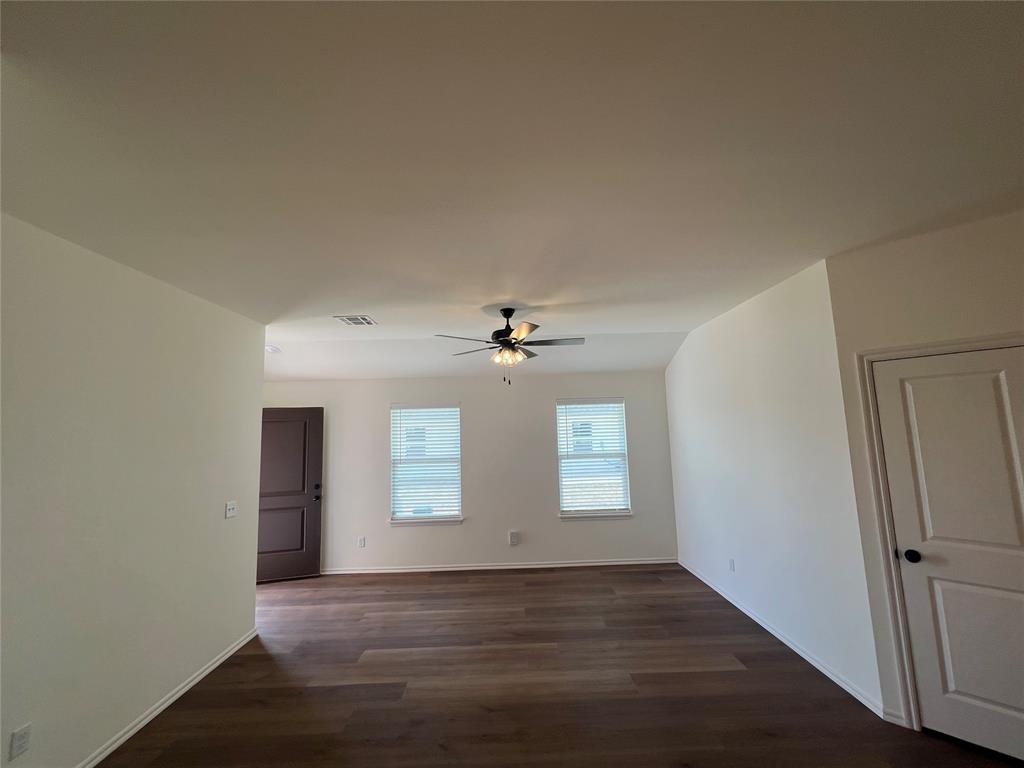 306 Liam Drive Property Photo 23