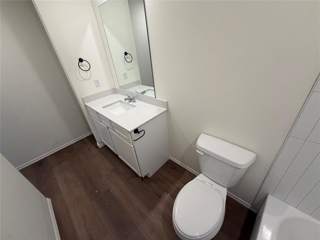 301 Aaran Way Property Photo 18