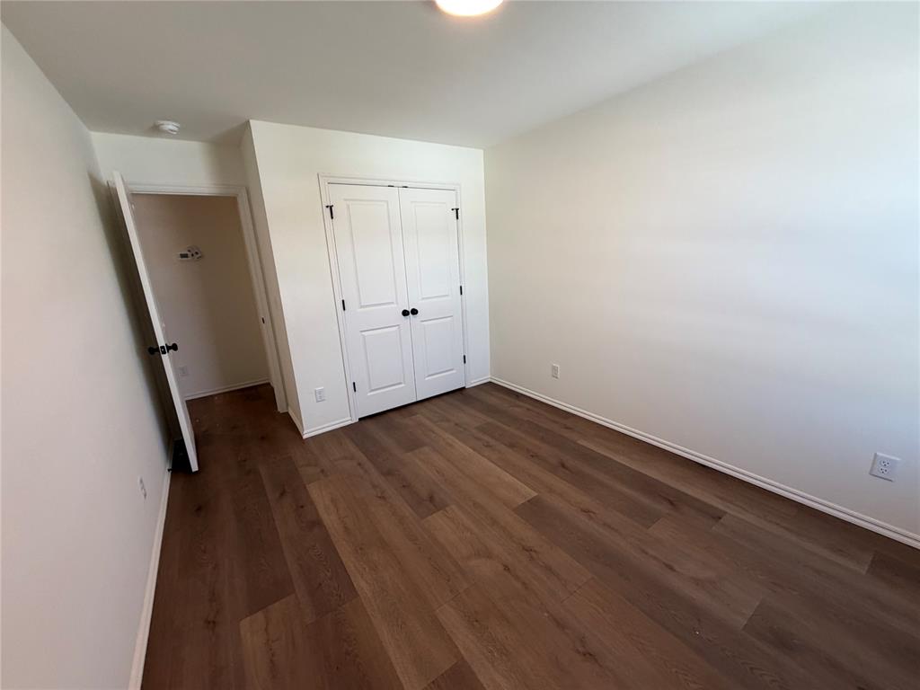 301 Aaran Way Property Photo 46