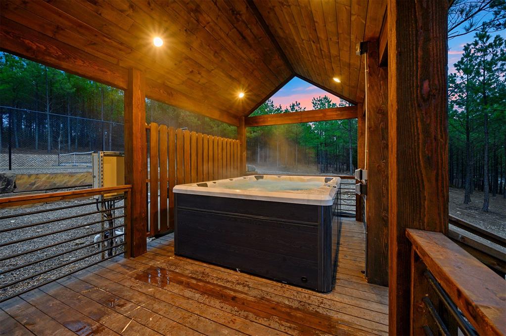 295 Boulder Creek Property Photo 40