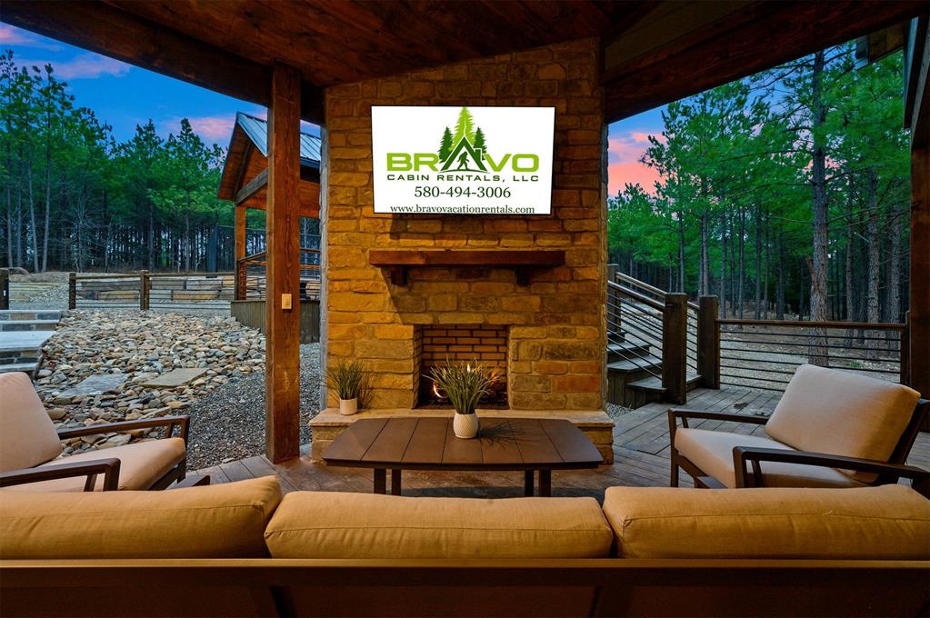 295 Boulder Creek Property Photo 41