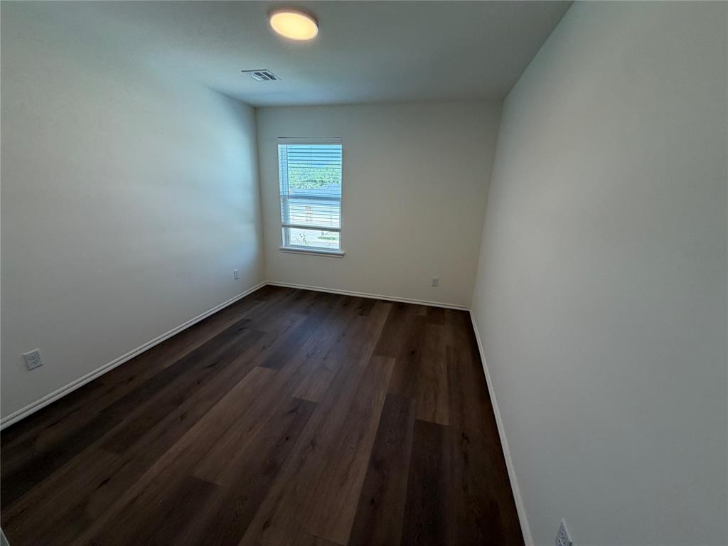 303 Aaran Way Property Photo 39