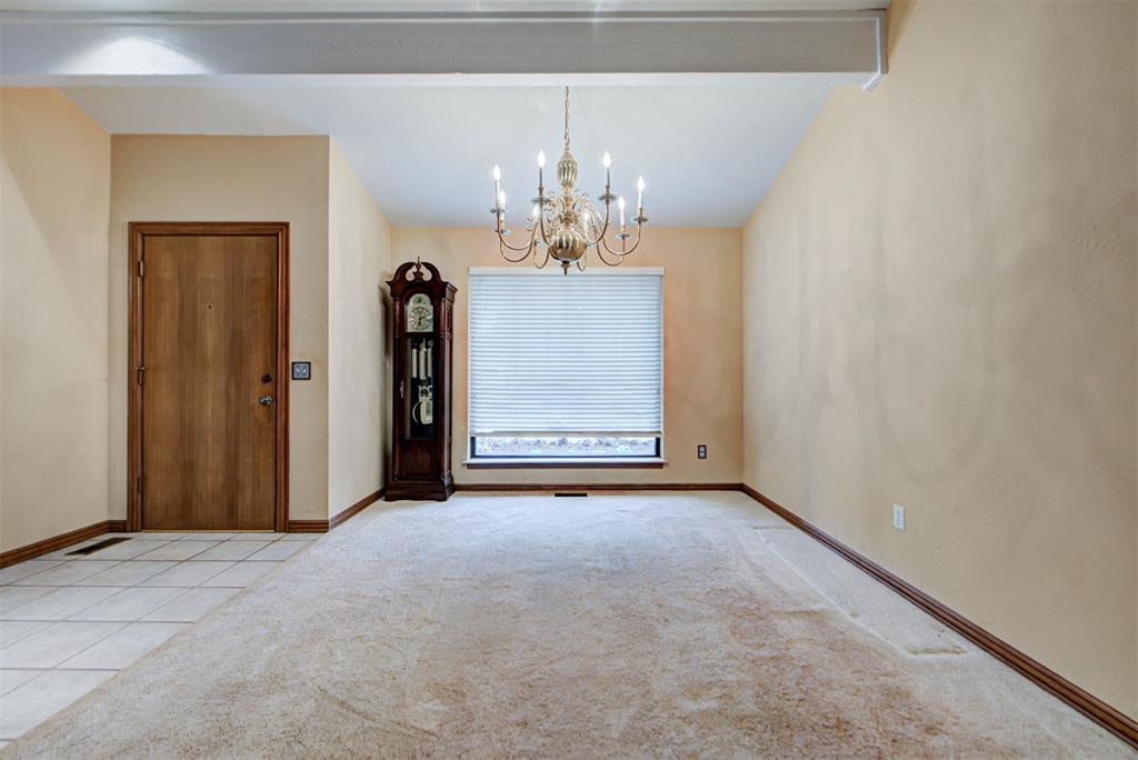 12913 Burlingame Avenue Property Photo 8