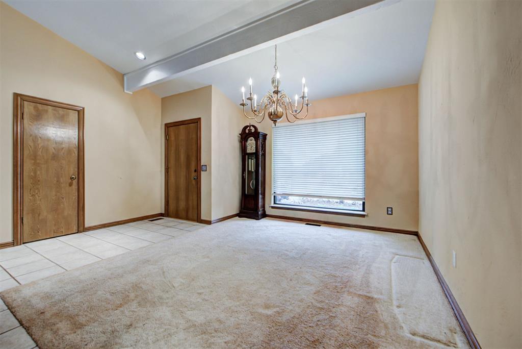 12913 Burlingame Avenue Property Photo 9