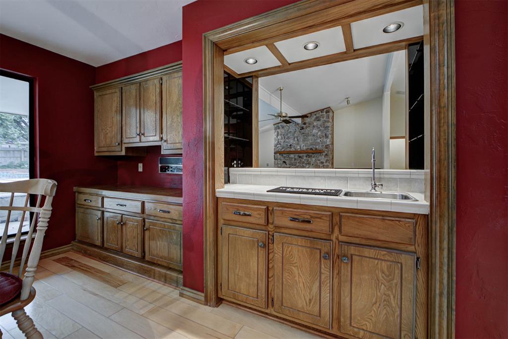 12913 Burlingame Avenue Property Photo 18