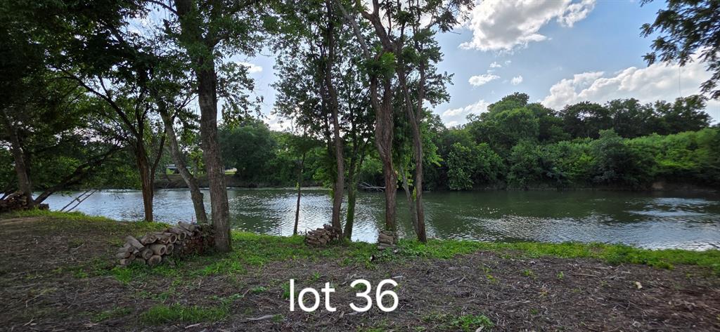 36 Riverstone Drive Property Photo 1