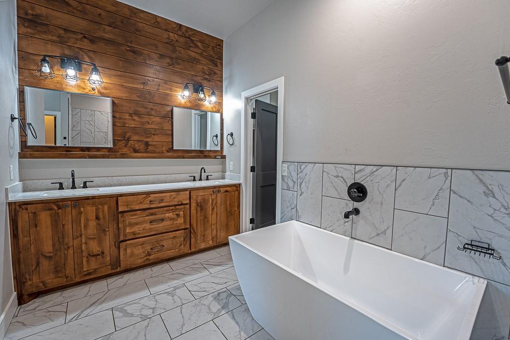 503 Cantebury Drive Property Photo 27